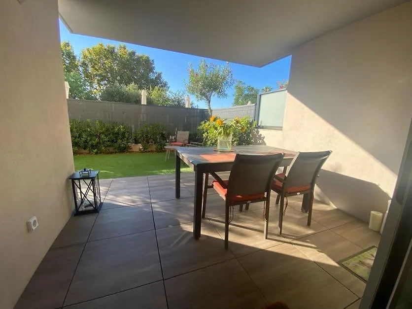 Apartment Spacieux Appartement Avec Jardin Dans Residence De Grand Standing Avec Piscine Sanary-sur-Mer